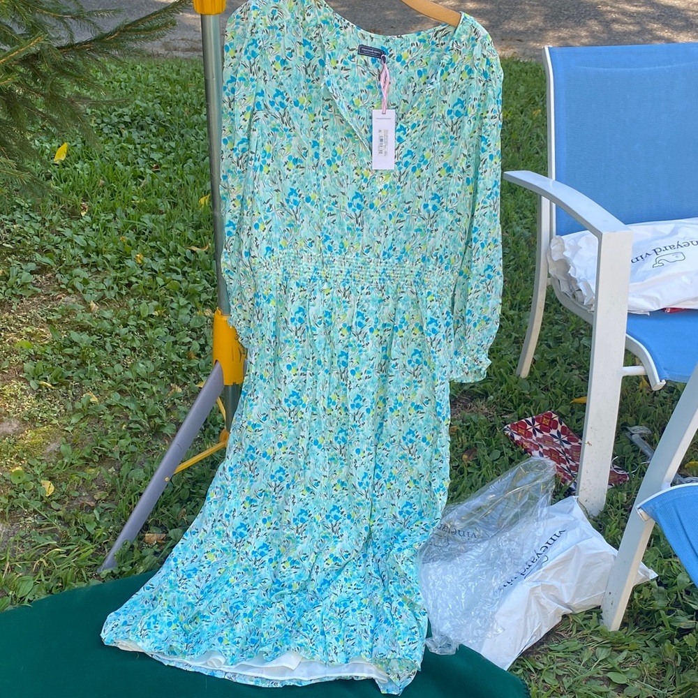 Vineyard Vines Floral Dress in Blue and Green NWT size XL